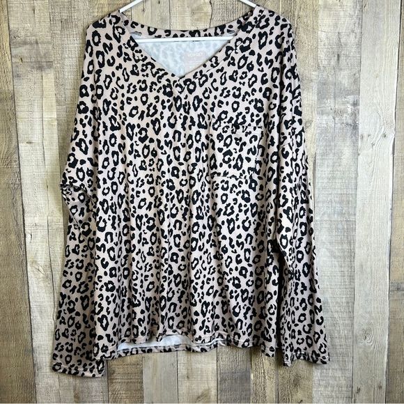Voxget Animal Print Tan & Black Large V-Neck Long Sleeve V-Neck 1 Chest … - Picture 1 of 6